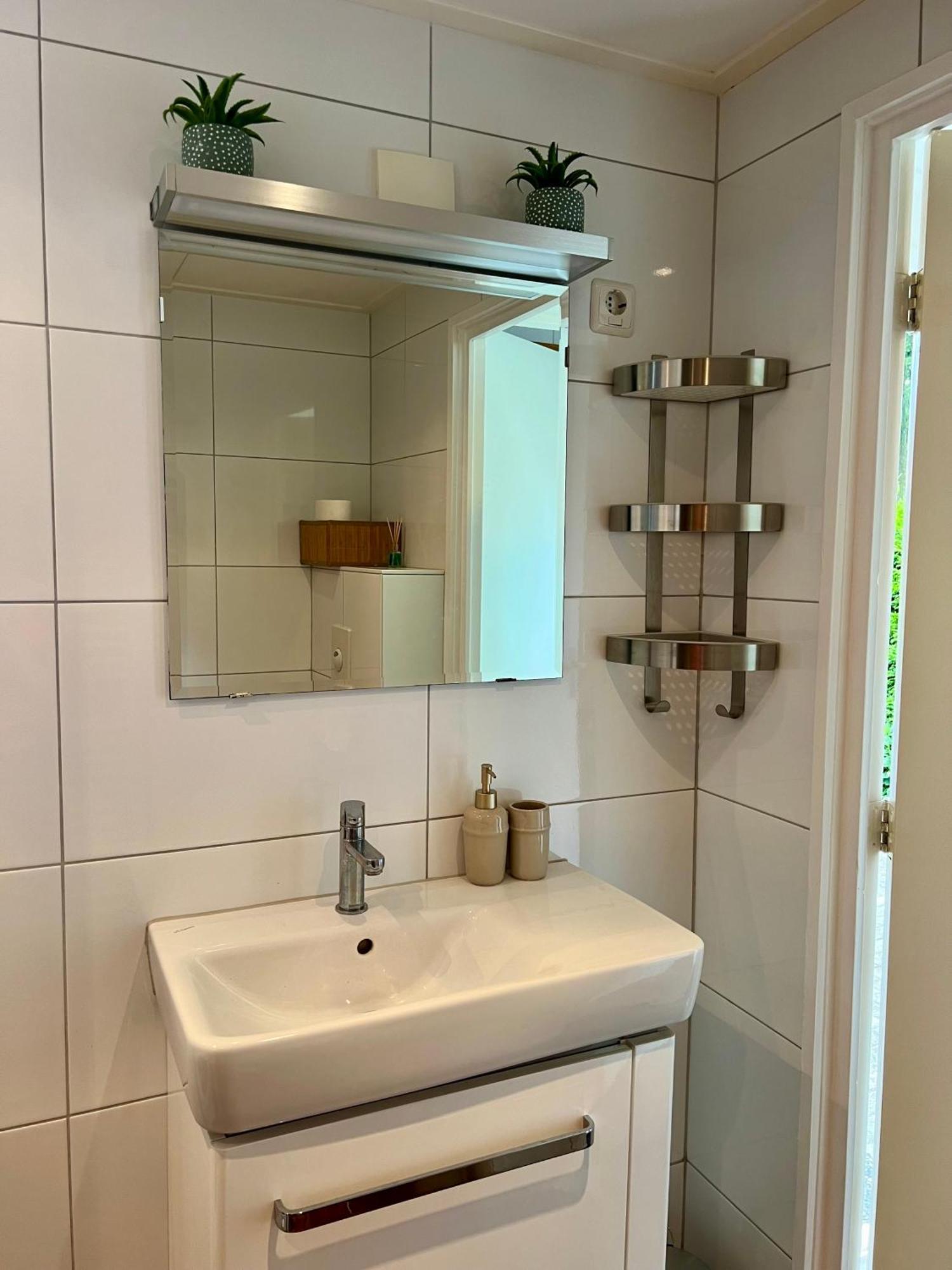 Luxe Boshuisje Met Prive Wellness & Jacuzzi Op De Veluwe Ermelo Eksteriør bilde